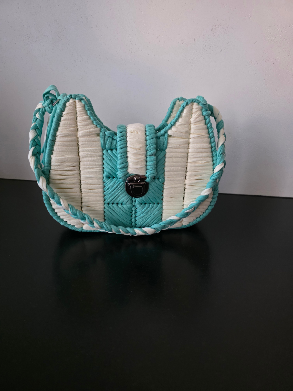 Canvas Tasche bestickt (handgefertigt)