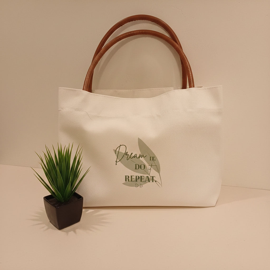 Tasche Weiß „Dream it. Do it. Repeat." mit Kunstleder-Henkeln